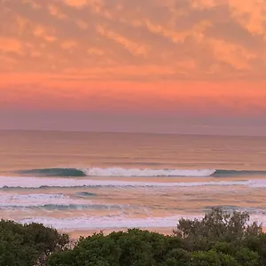 Capricorn One Beachside - Official 4*, Gold Coast Australia