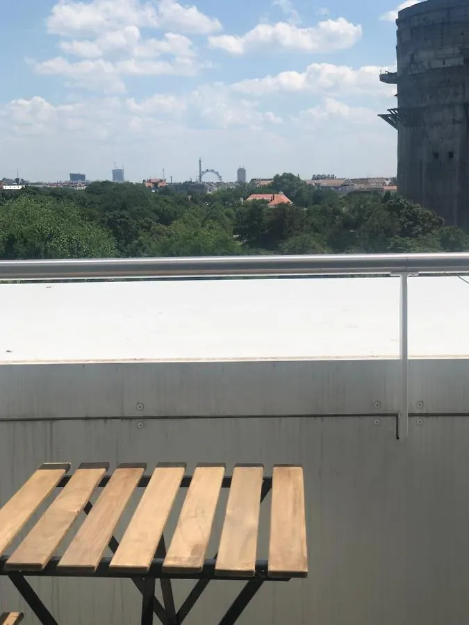 Apartment Augartenblick Penthaus 17 - Blick zum Riesenrad Wien Österreich