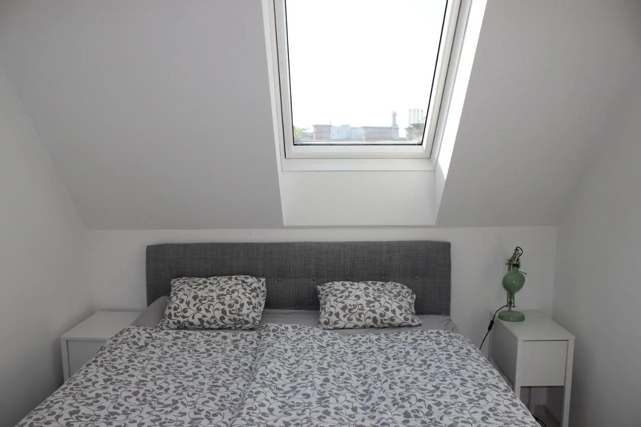 Apartment Augartenblick Penthaus 17 - Blick zum Riesenrad Wien