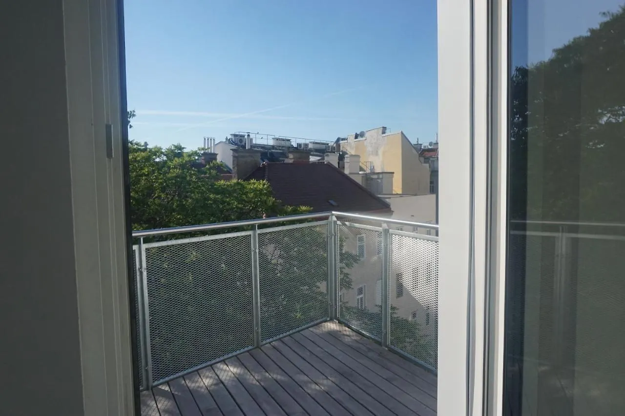 Apartment Augartenblick Penthaus 17 - Blick zum Riesenrad Wien